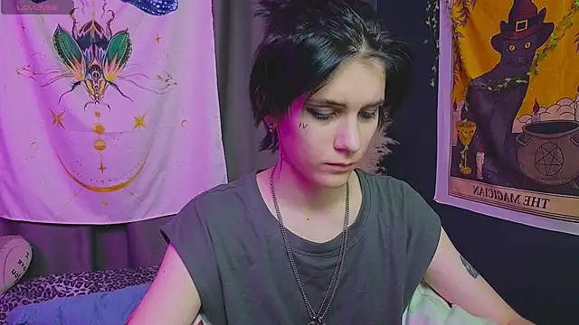 Hyeon Jin online show from 01.22.25