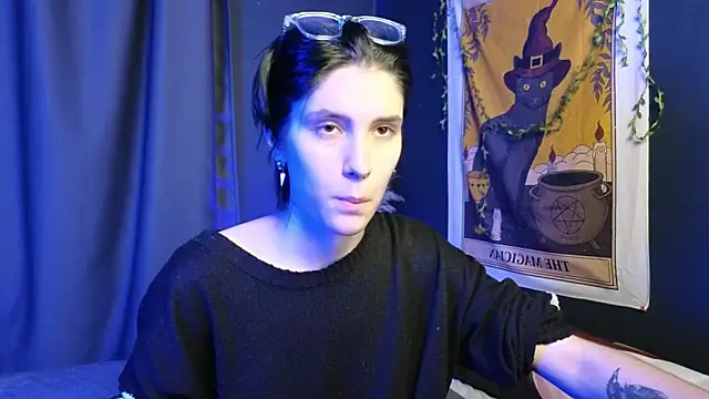 Hyeon Jin online show from 01.28.25