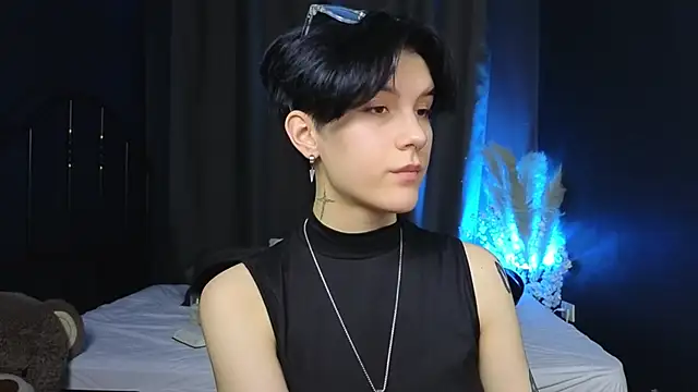 Hyeon Jin online show from 03.12.25