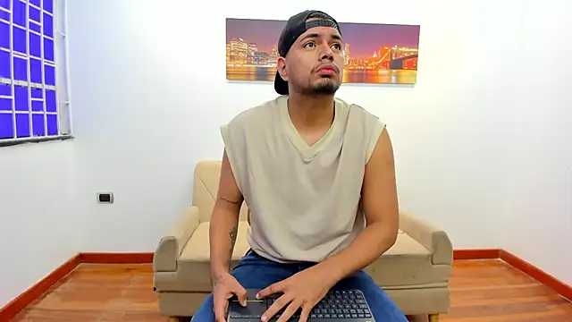 EnriquevillaF online show from 01.18.25