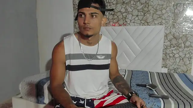 Snapshot of Aaron_butler chatting on 03.02.26 Aaron butler online show from 03.02.26