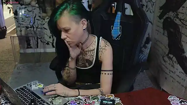 trashbrat online show from 09.28.25