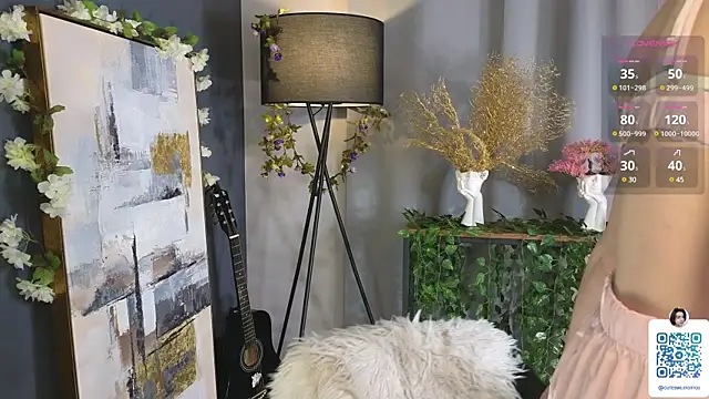 OdiliaHartnell online show from 02.10.25