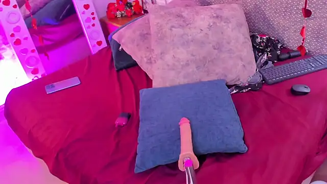 VeronicaOlson  online show from 02.16.25