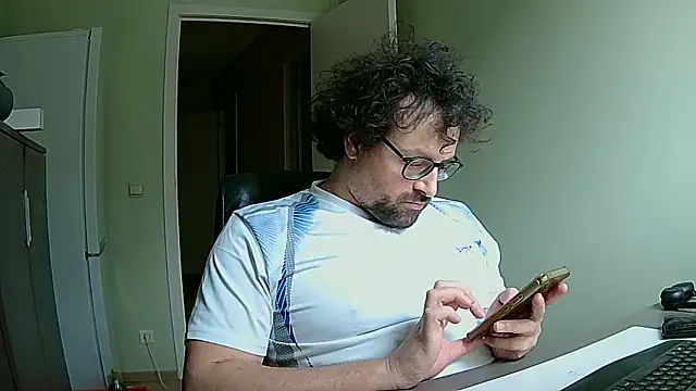 littlehairyman online show from 01.12.26