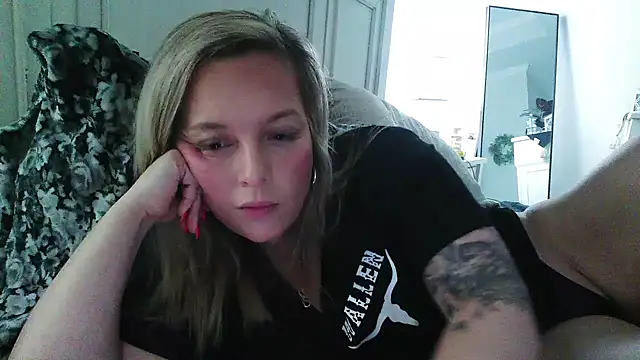 JennaLynn785 online show from 10.11.25