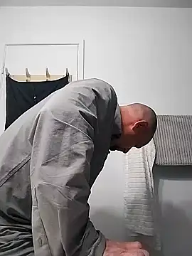 Snapshot of jayjay198080 chatting on 02.09.25 jayjay198080 online show from 02.09.25