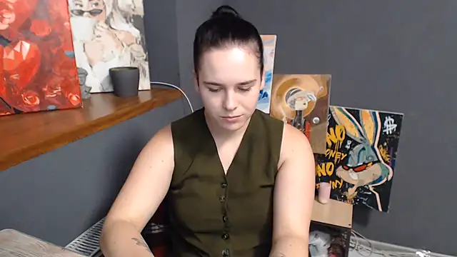 mini girly online show from 07.01.26