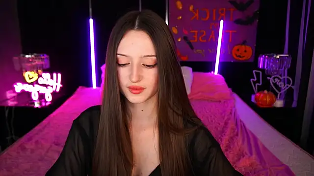 Marmeladkaaa online show from 10.31.25