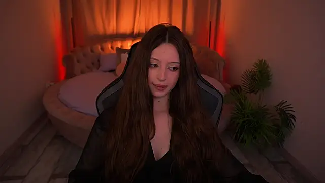 Marmeladkaaa online show from 11.04.25