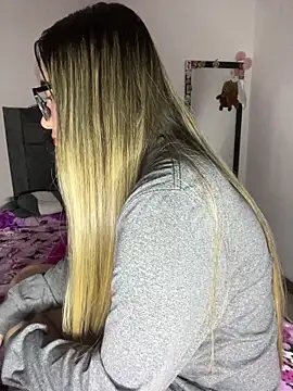 LunaShine  online show from 09.23.25