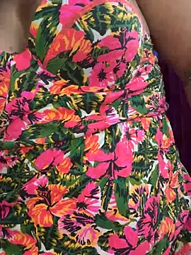 Snapshot of karla_hotgirl chatting on 03.07.25 karla hotgirl online show from 03.07.25