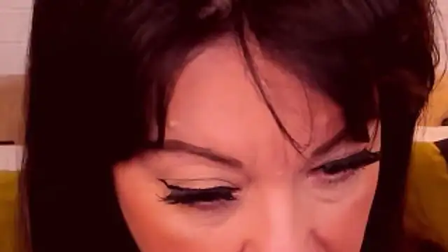 SarahGrays online show from 03.24.26