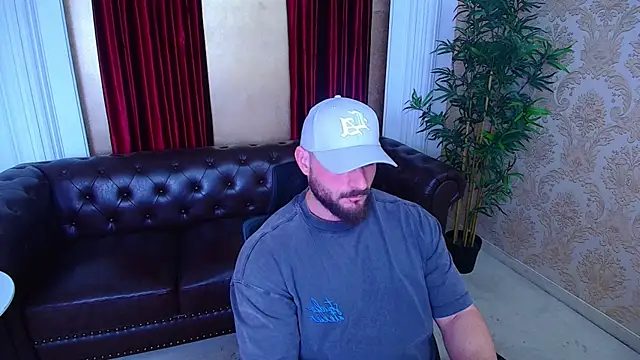 AdamJamesonn online show from 11.11.25