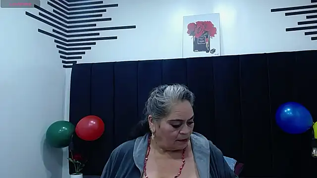 VickyBoobss online show from 10.21.25