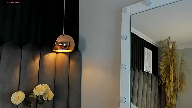 chelsea bolton  online show from 10.29.25