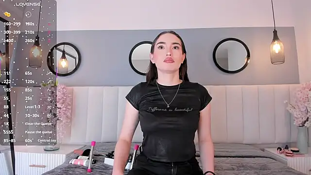 chelsea bolton  online show from 03.01.26