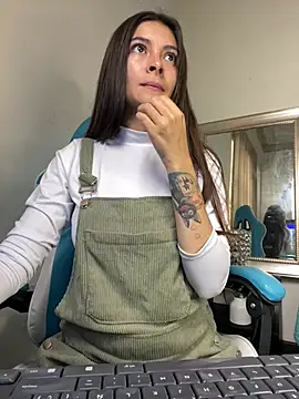 Aleska Miami online show from 03.02.26