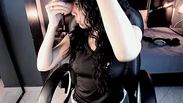 Snapshot of vaiolethsan__ chatting on 02.03.26 vaiolethsan online show from 02.03.26