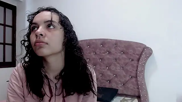 Kim Lennon online show from 02.20.25