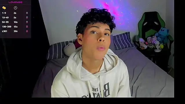 dani angels   online show from 02.08.25