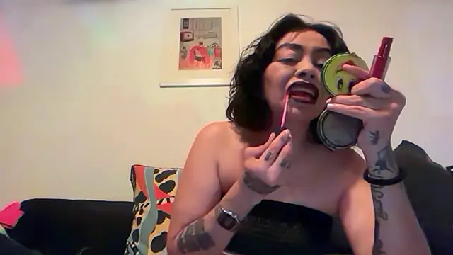 lashula online show from 04.17.26