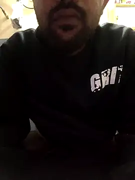 Snapshot of 13lusty chatting on 11.25.25 13lusty online show from 11.25.25