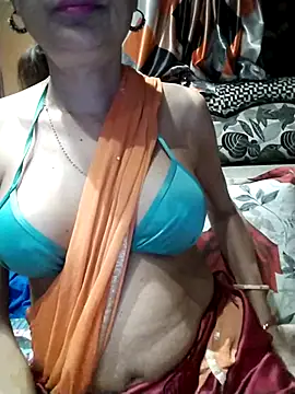 SANA-LEONI online show from 02.28.25