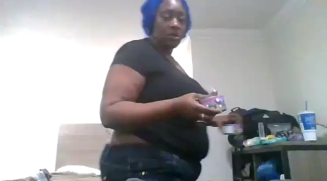 ExoticChocolit online show from 01.28.25