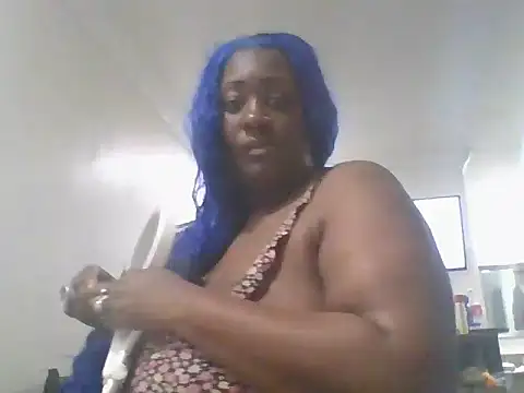 ExoticChocolit online show from 03.07.25