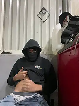 emmarod18 online show from 04.22.26