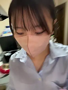 sakuchaaa 2525 online show from 08.04.26