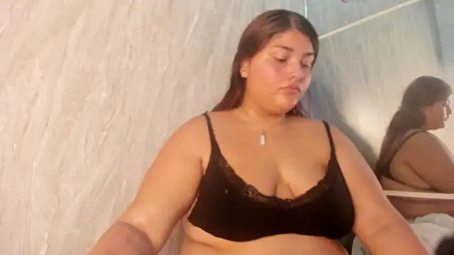 TaniaBellini online show from 01.12.25