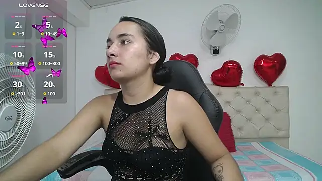 Maylin horny19 online show from 10.07.25