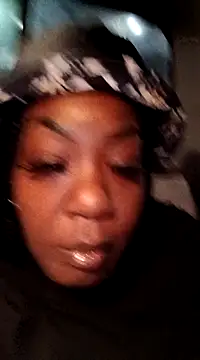 chocolatechipkukky85 online show from 02.01.25