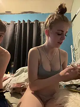VioletxBlue online show from 05.25.26