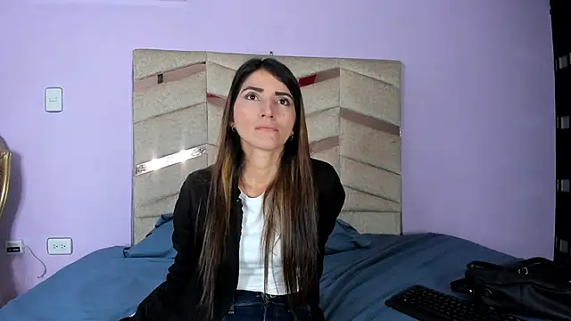 RubiSharqui  online show from 02.06.25