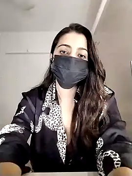 Priyanka998 online show from 02.03.25