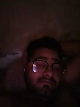 Snapshot of Skraj2025 chatting on 07.15.26 Skraj2025 online show from 07.15.26