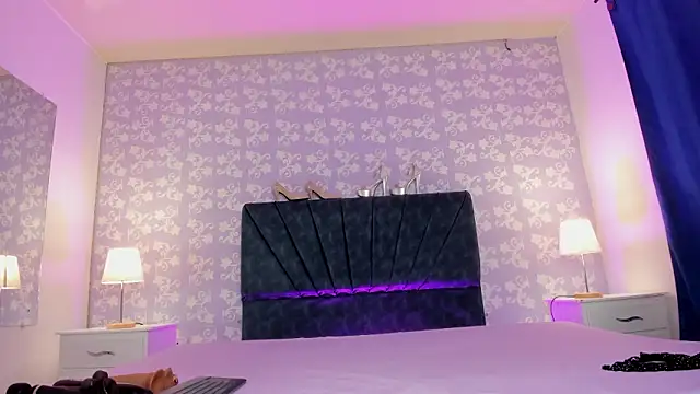 SalomeSimonz online show from 03.22.26