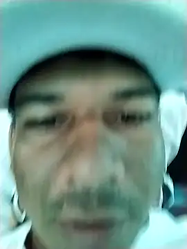 Snapshot of CoMotetuoyo79 chatting on 01.08.25 CoMotetuoyo79 online show from 01.08.25