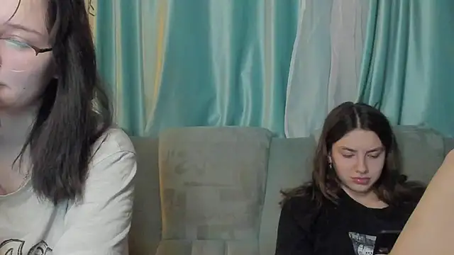 honey love honeyy online show from 01.15.25