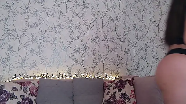 SweetChyou online show from 01.28.25