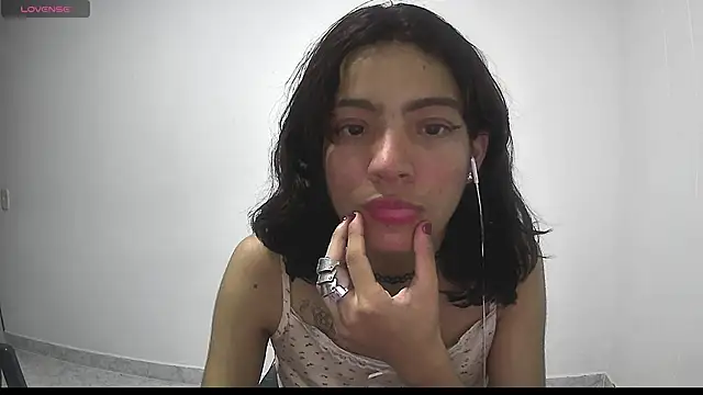 Lovelyamyy online show from 02.20.25