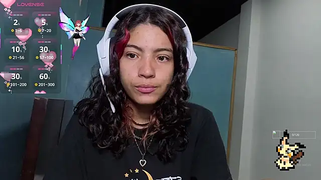 Lovelyamyy online show from 10.22.25