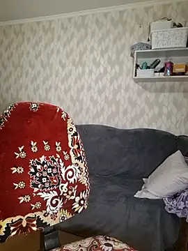 Melenka online show from 04.04.26