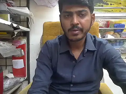 Snapshot of cute_modell chatting on 02.04.26 cute modell online show from 02.04.26