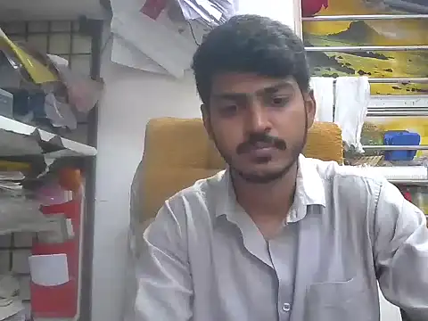 Snapshot of cute_modell chatting on 02.18.26 cute modell online show from 02.18.26