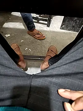 Snapshot of Glorious_Show_BD chatting on 09.25.25 Glorious Show BD online show from 09.25.25