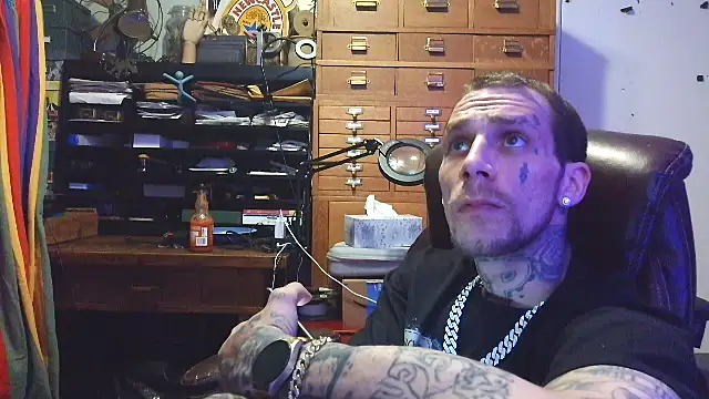 Aru916 online show from 11.15.25